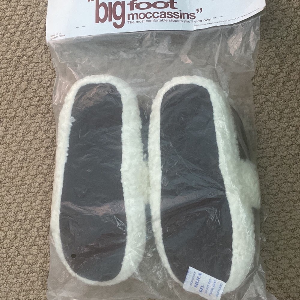 Moccassins - Picture 3 of 3